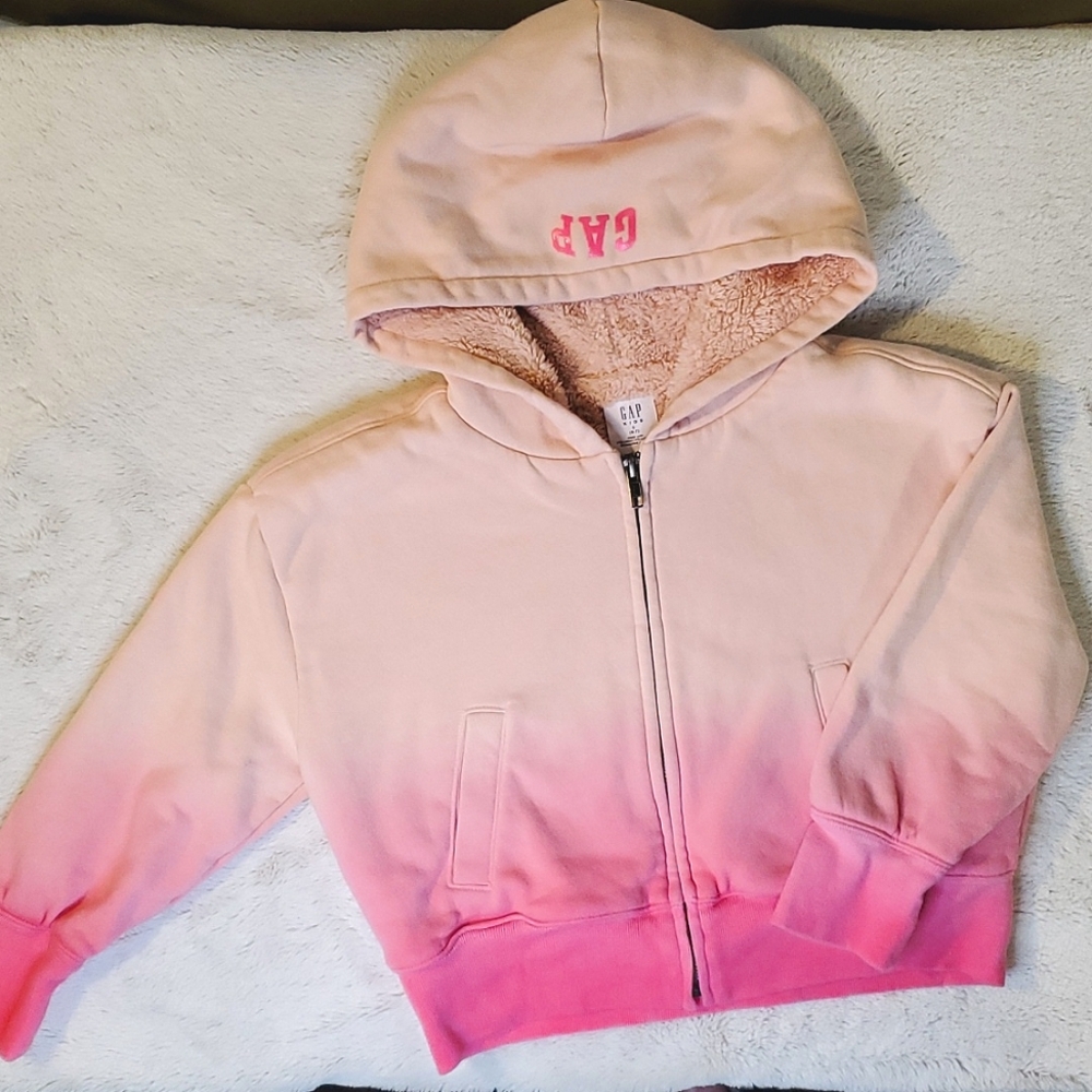 GAP KIDS fleece lined zip up hooded pink sweatshirt S 6/7